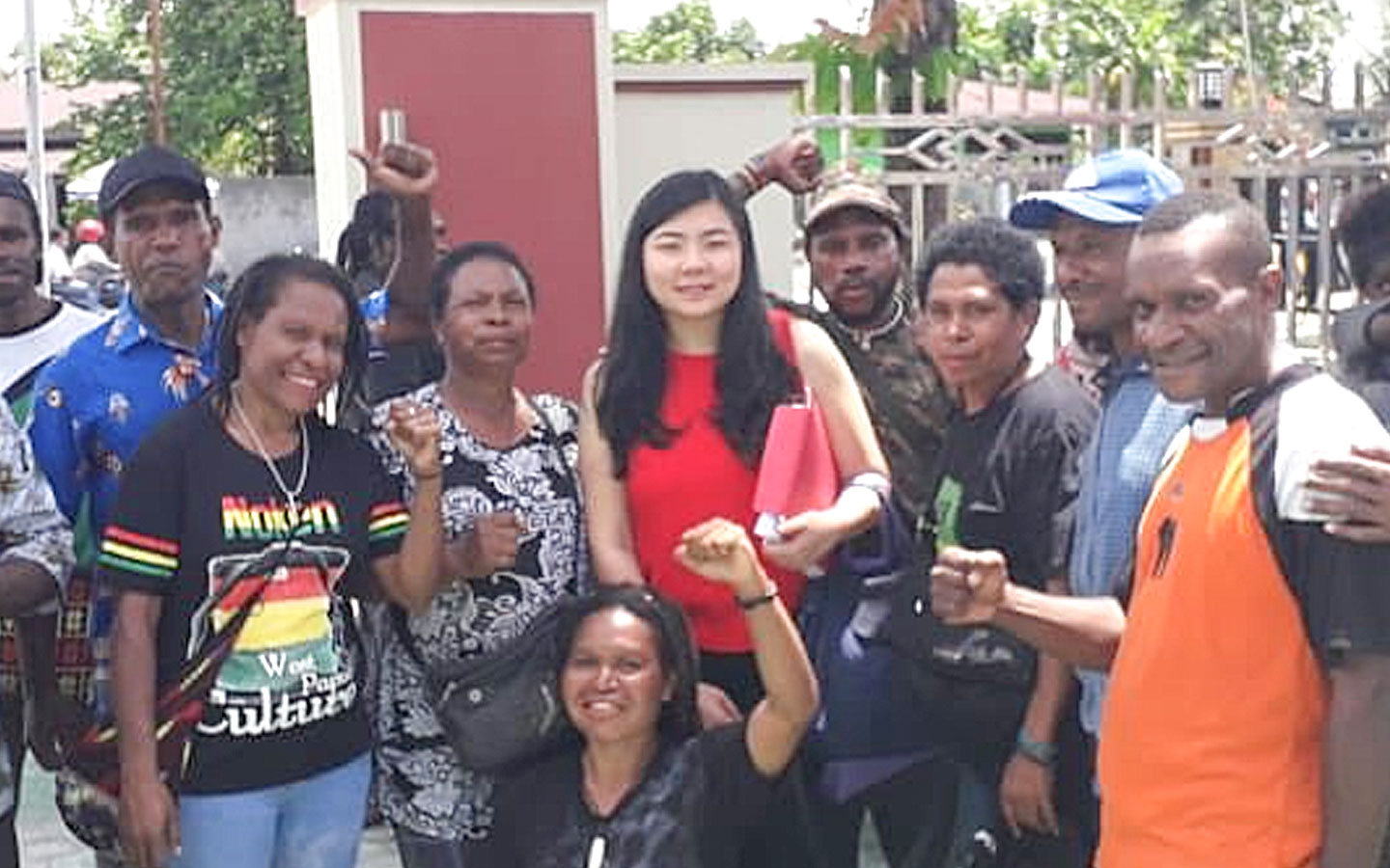 Warga Papua Kembalikan Beasiswa Veronika yang Ditagih Negara