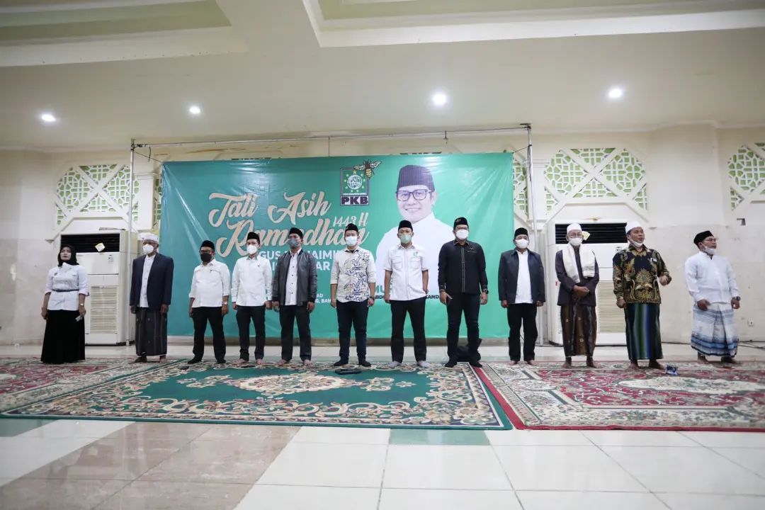 Gus Muhaimin Gelar Tali Asih Ramadhan Bersama Para Fakir Miskin Kab. Tangerang